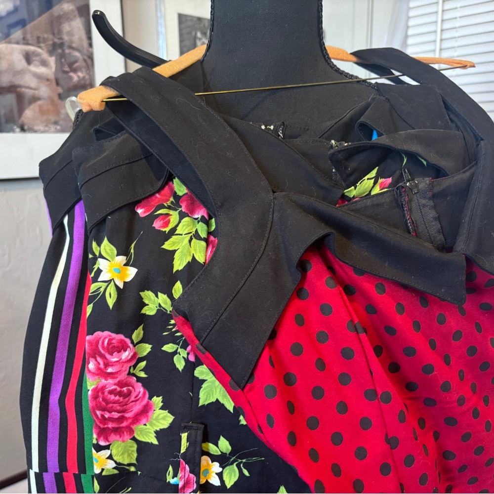 3 Stiletto Switchblade Dresses - Large